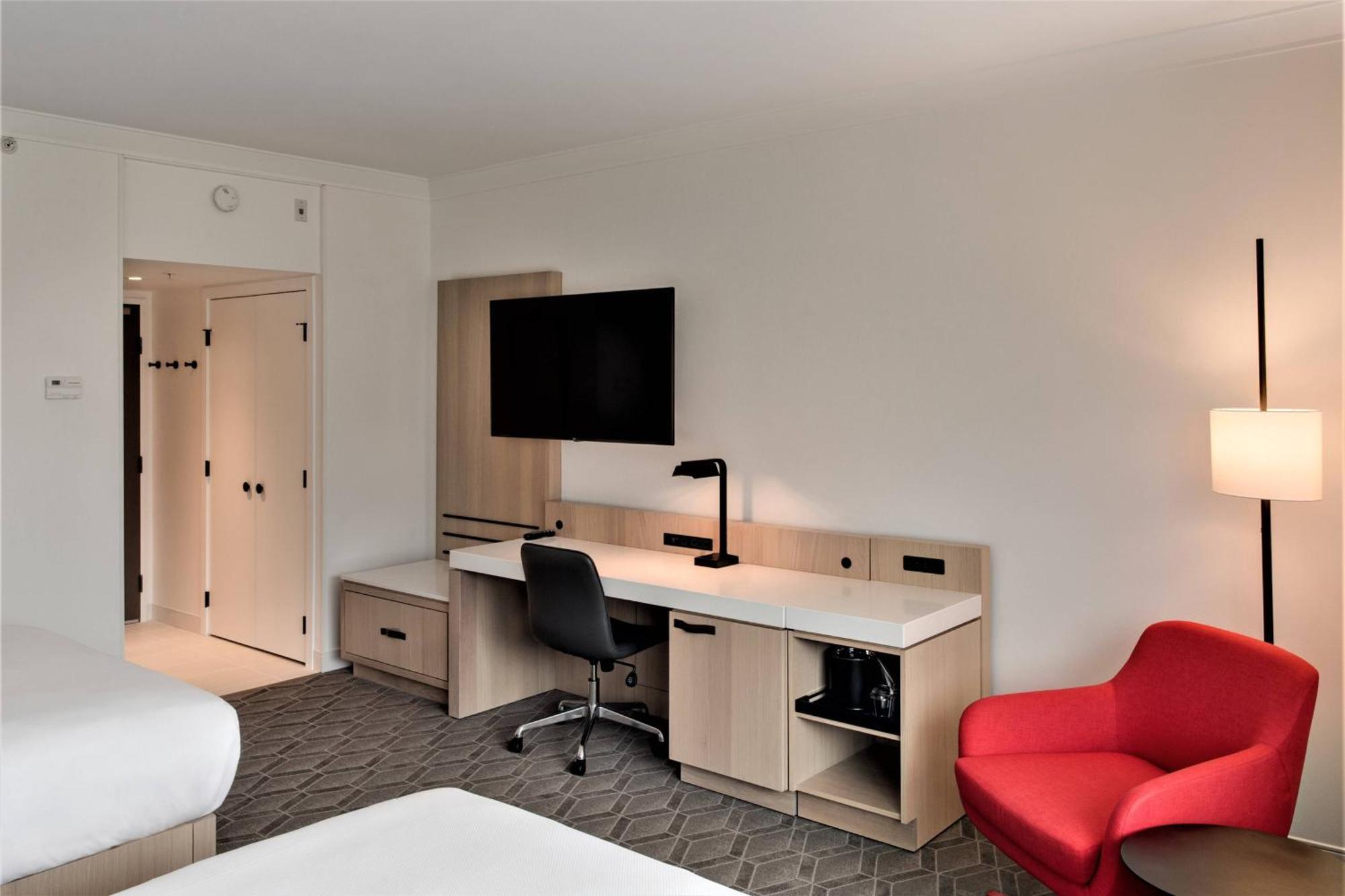 Delta By Marriott 4*