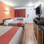 Motel 6-Kamloops, Bc