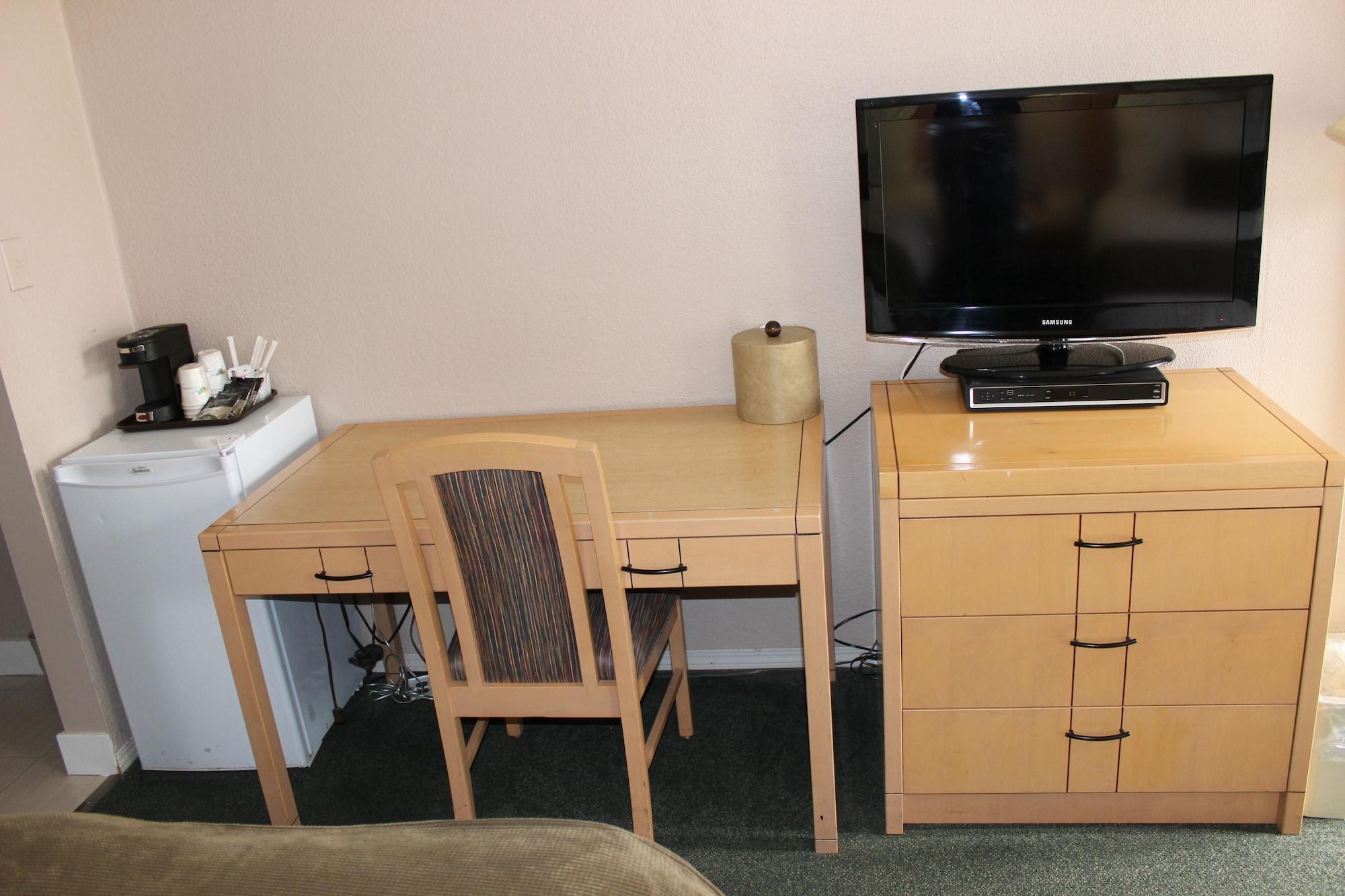 Motel Howard Johnson By Wyndham Downtown Kamloops