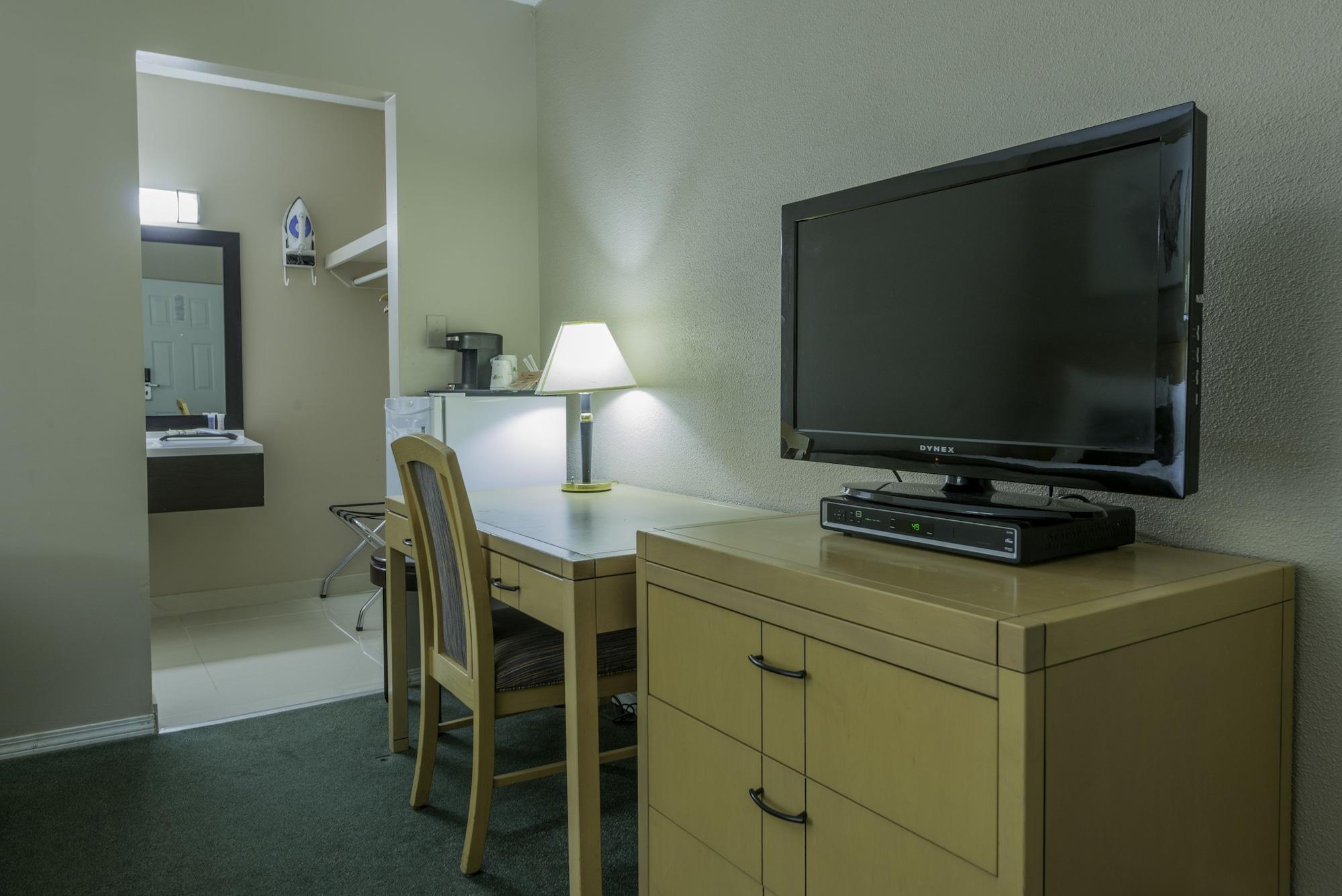 Motel Howard Johnson By Wyndham Downtown