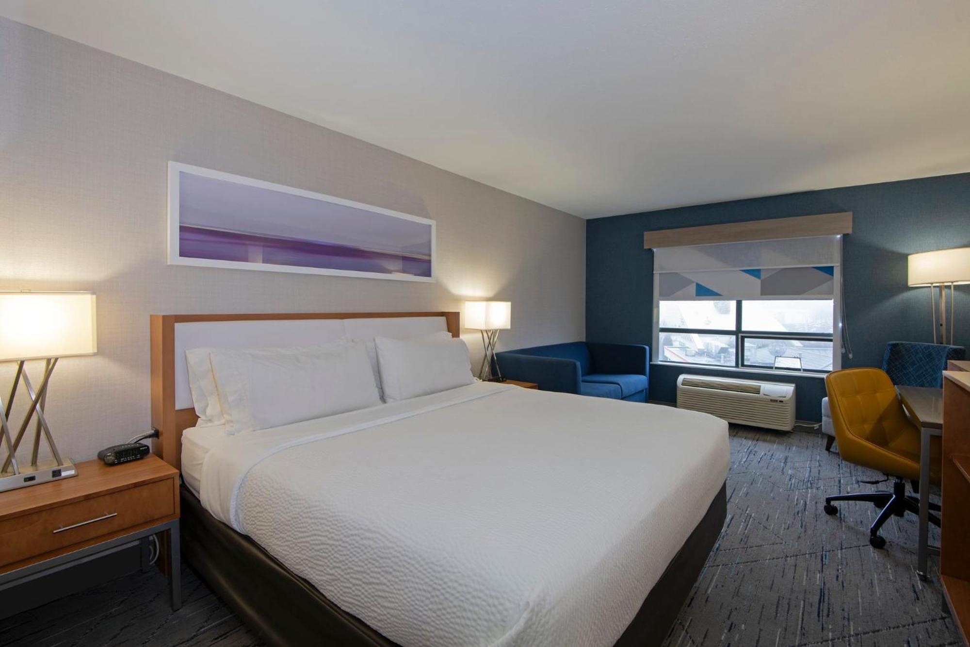 Hotel Express By Ihg Kamloops