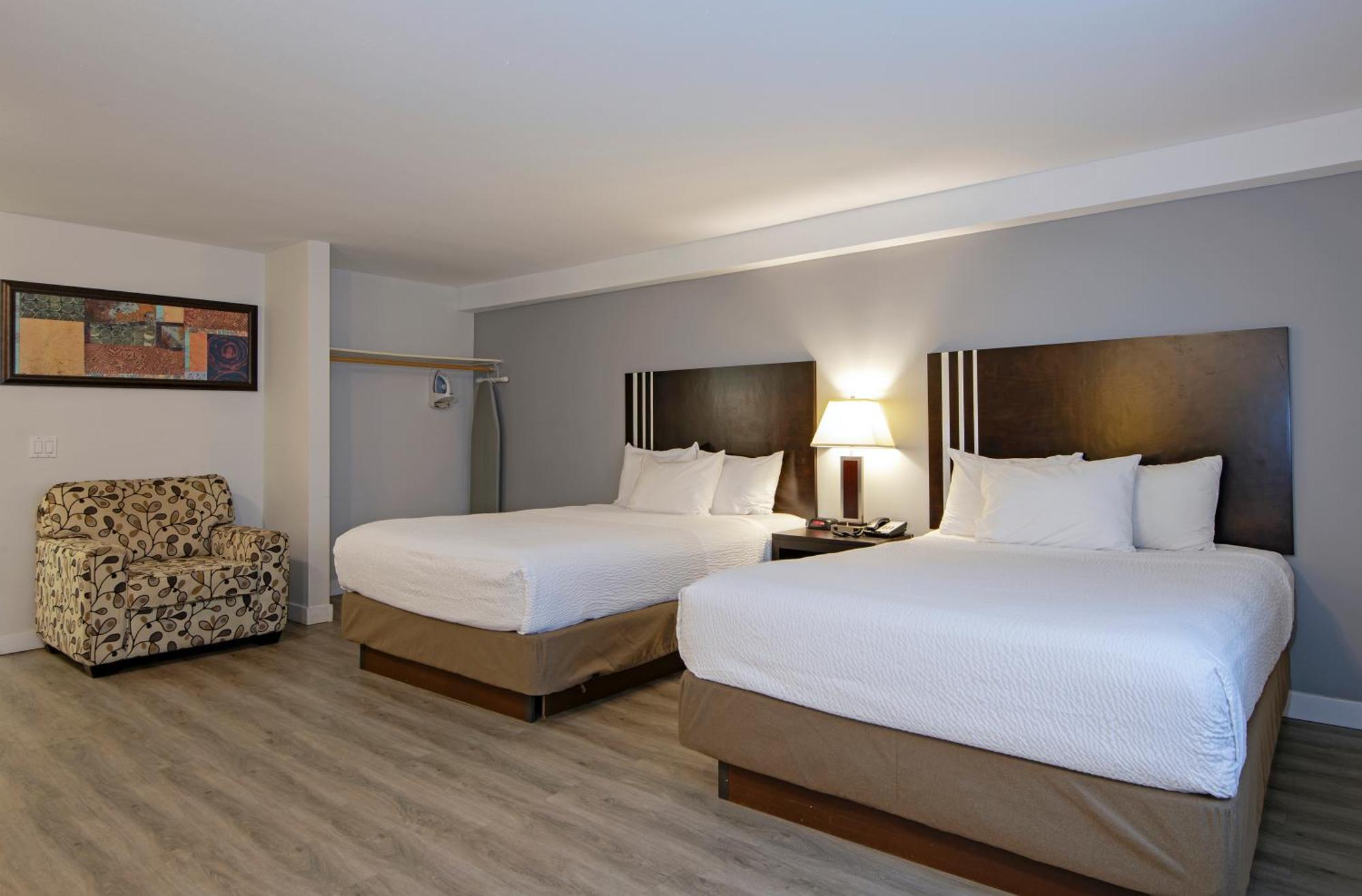 Travelodge By Wyndham Mountview Kamloops
