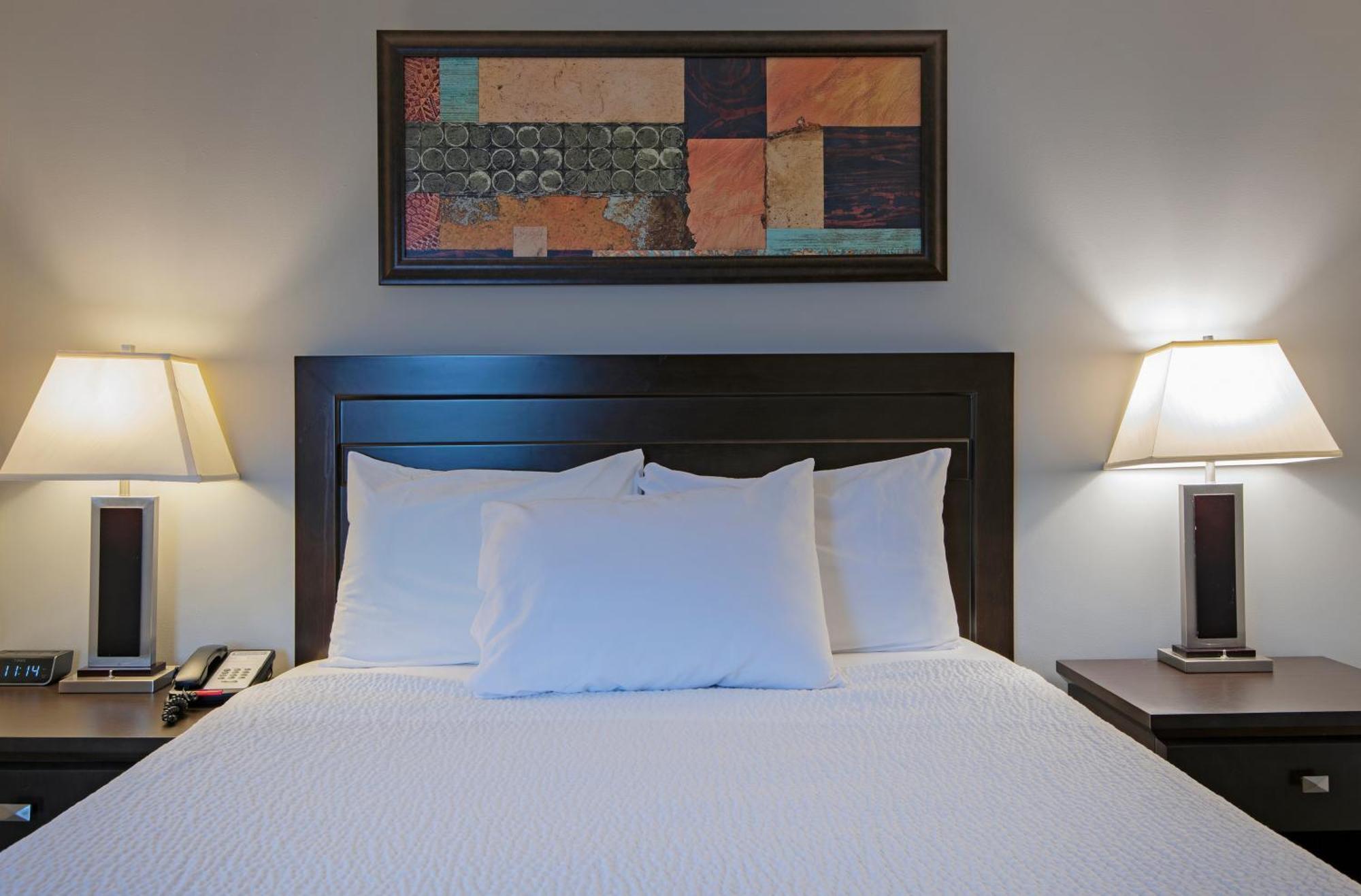 Travelodge By Wyndham Mountview 3* Kamloops