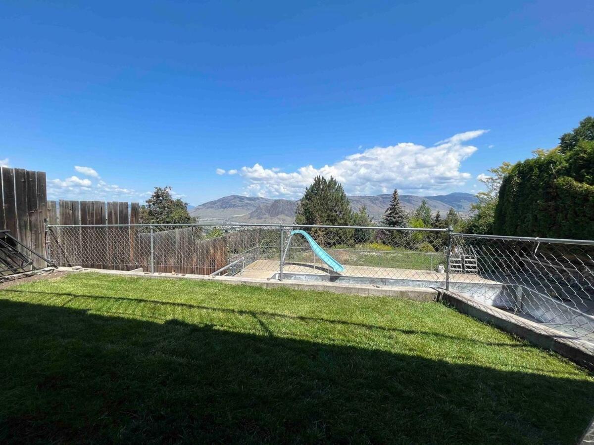 With A View! Close To City Amenities Apartment Kamloops