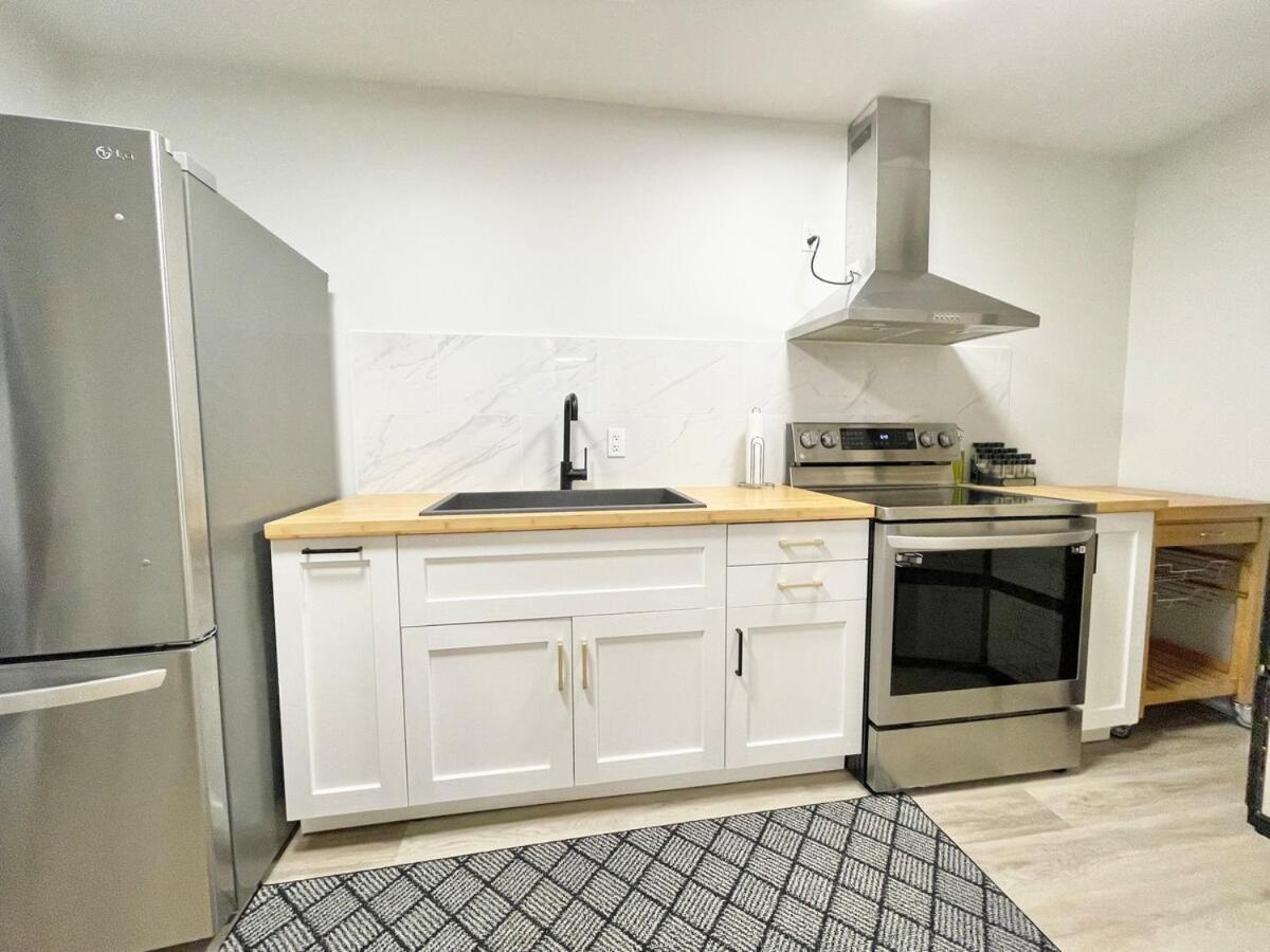 With A View! Close To City Amenities Apartment Kamloops