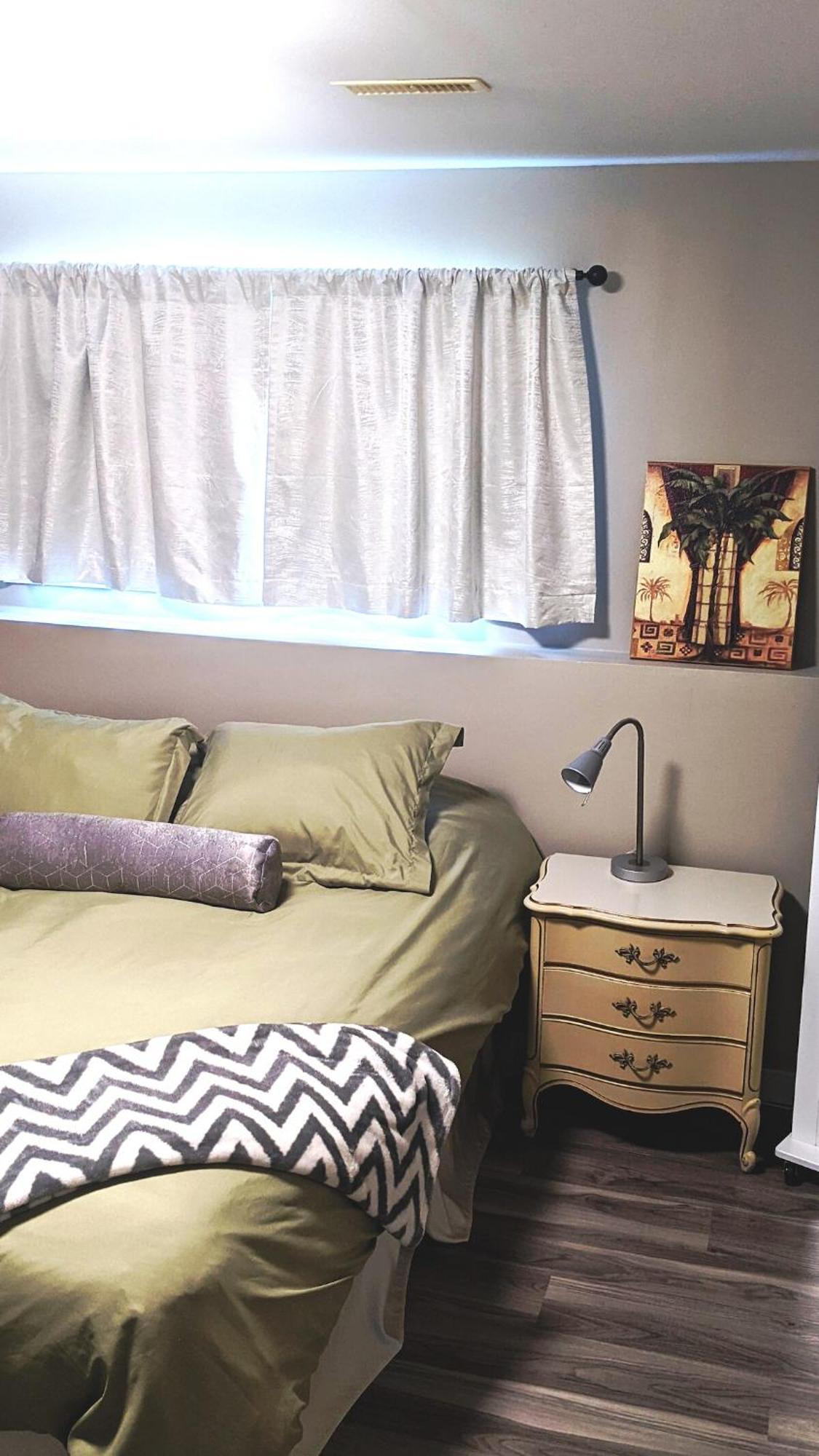 Apartment Private Sweetsuite 1 Bdrm Bathroom Mini-Kitchen *