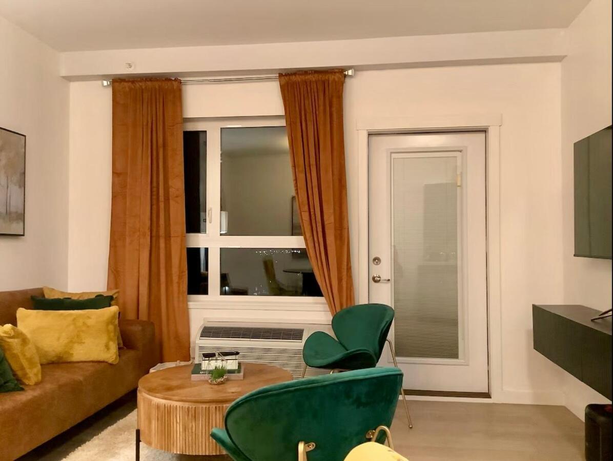 Apartment Center Olive Grove *