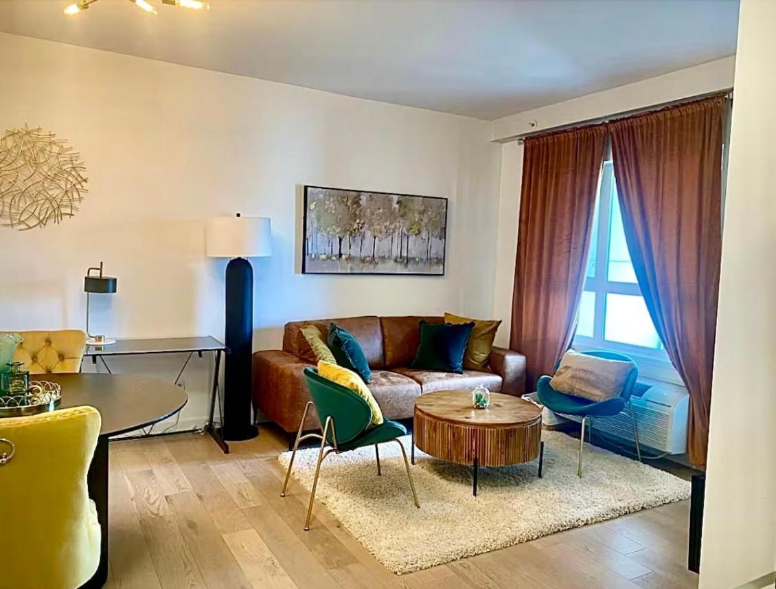 Center Olive Grove Apartment Kamloops