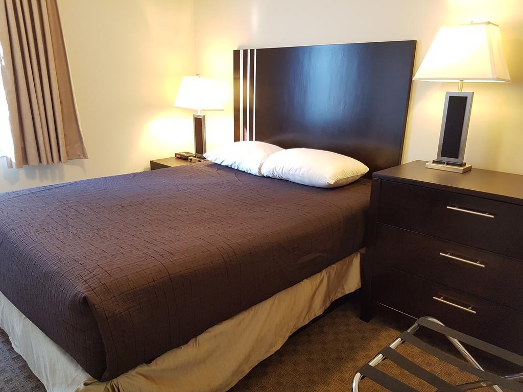 Travelodge By Wyndham Mountview 3* Kamloops