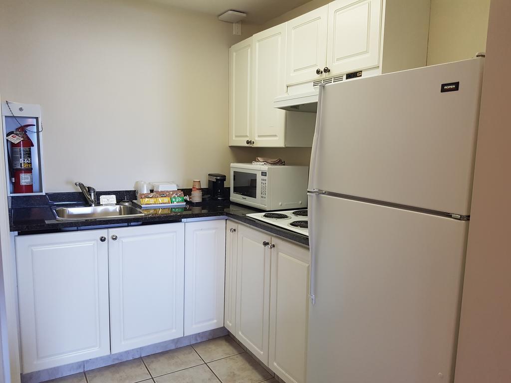 Travelodge By Wyndham Mountview 3* Kamloops