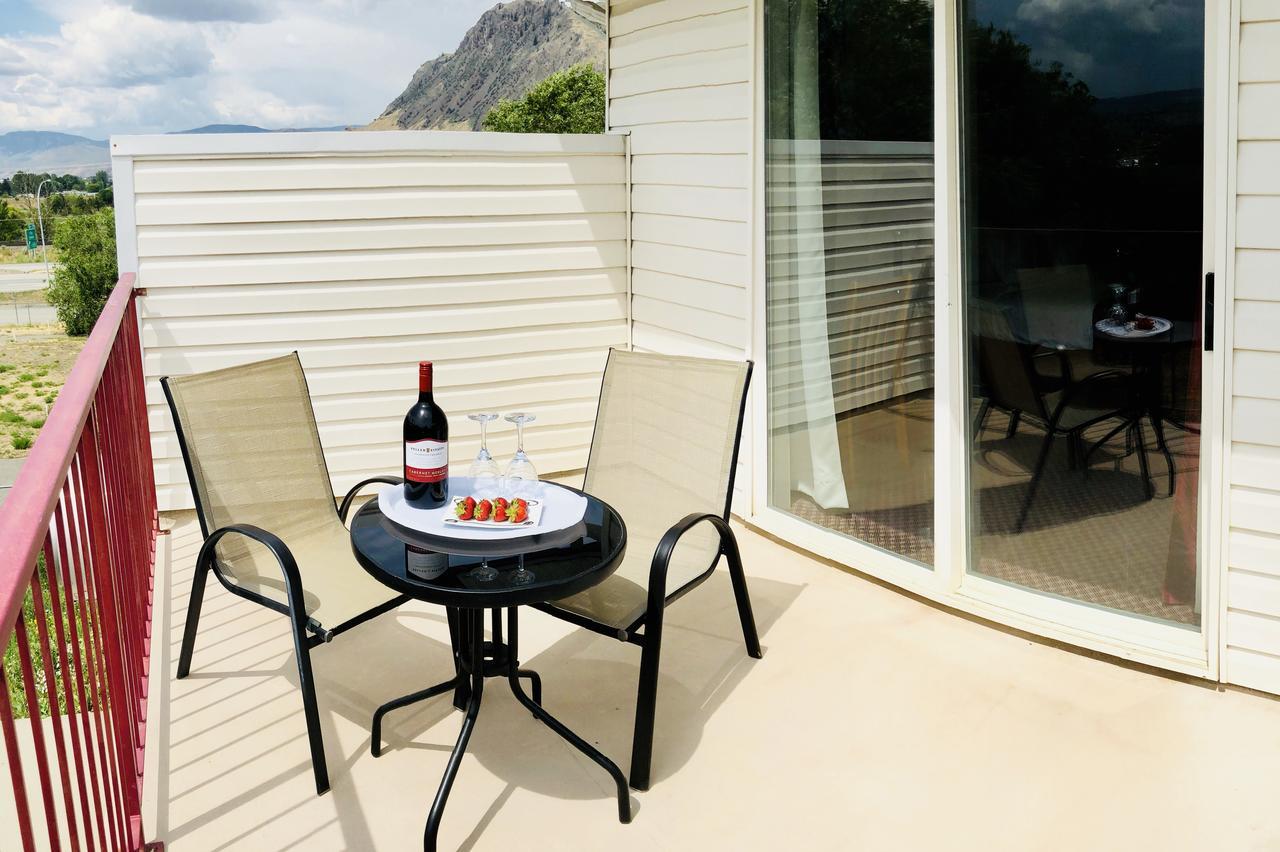 Country View Motor Motel 3*