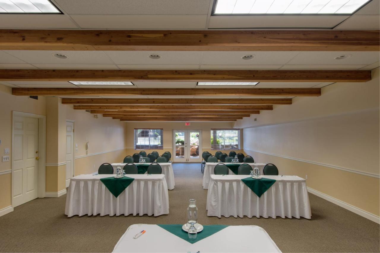 South Thompson & Conference Centre 4*