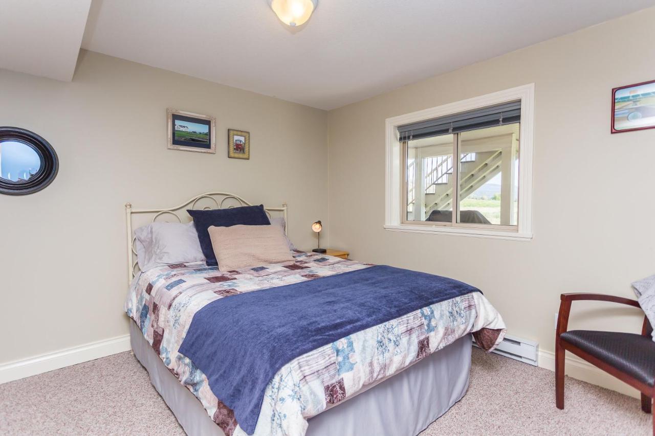 Bed & Breakfast Overlander