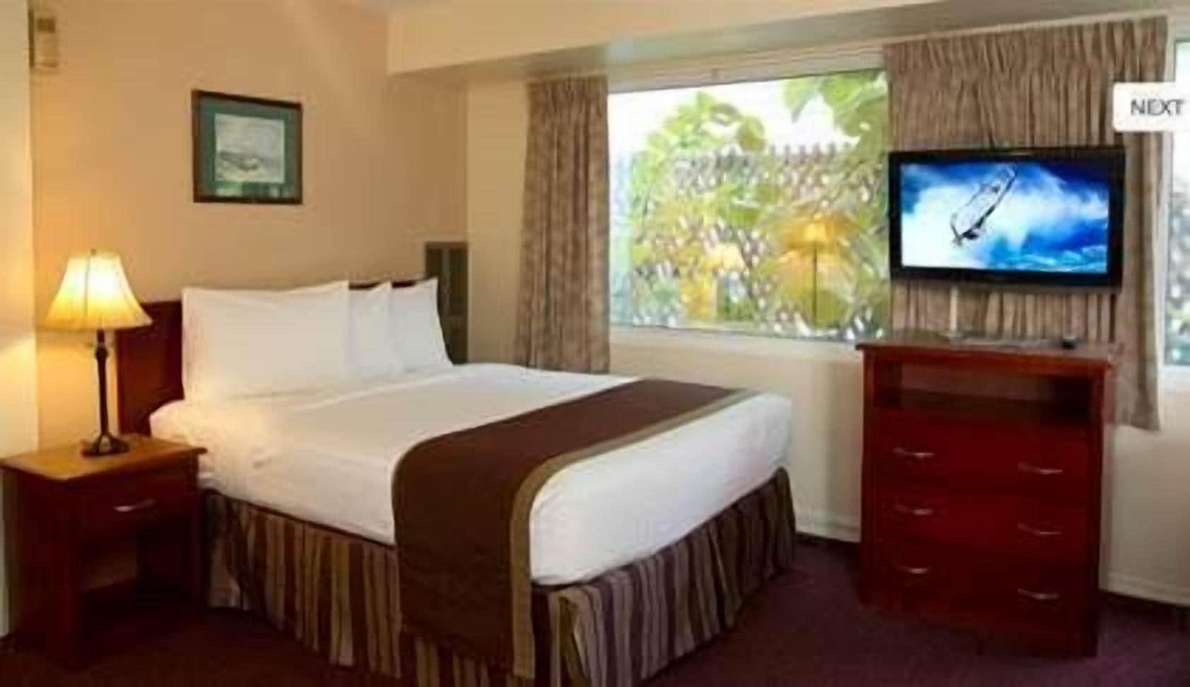 Scott's & 4* Kamloops