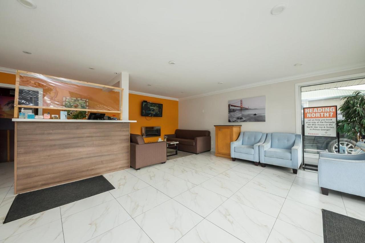 Howard Johnson By Wyndham Downtown Kamloops