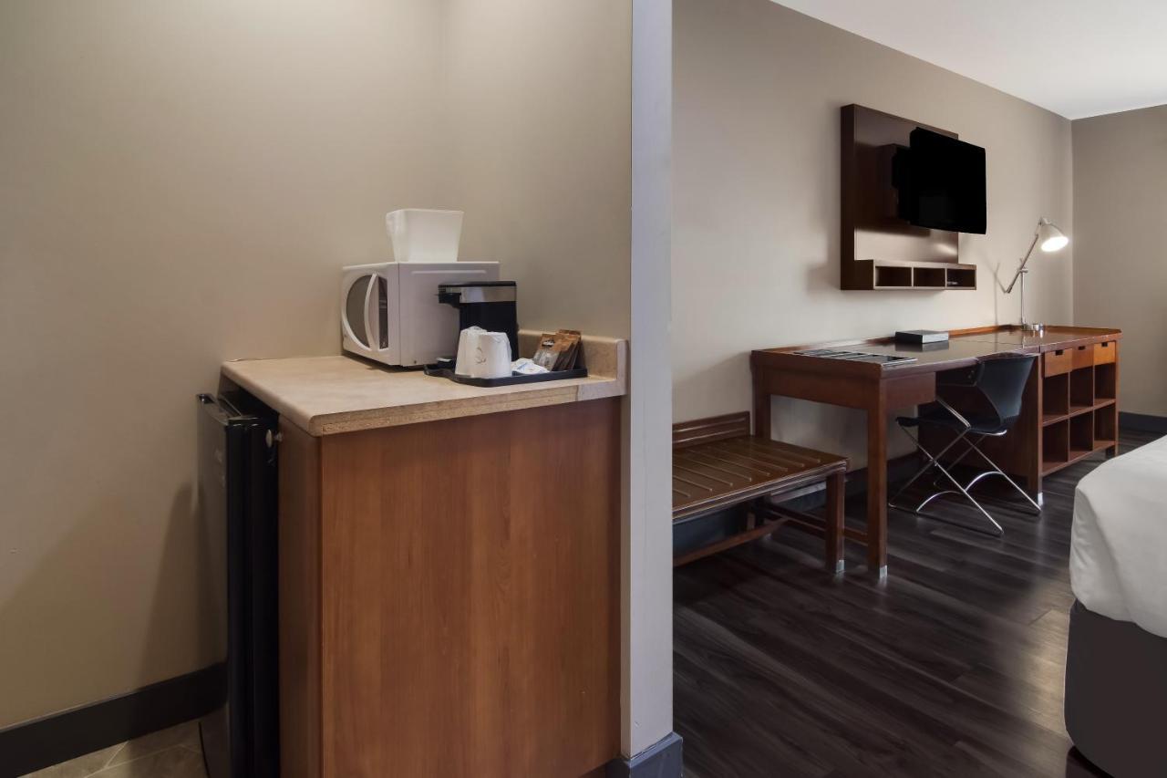 Canadas Value & Inn 3*