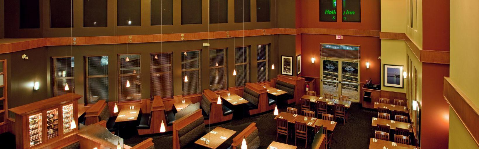 And Suites-kamloops By Ihg 3* Kamloops