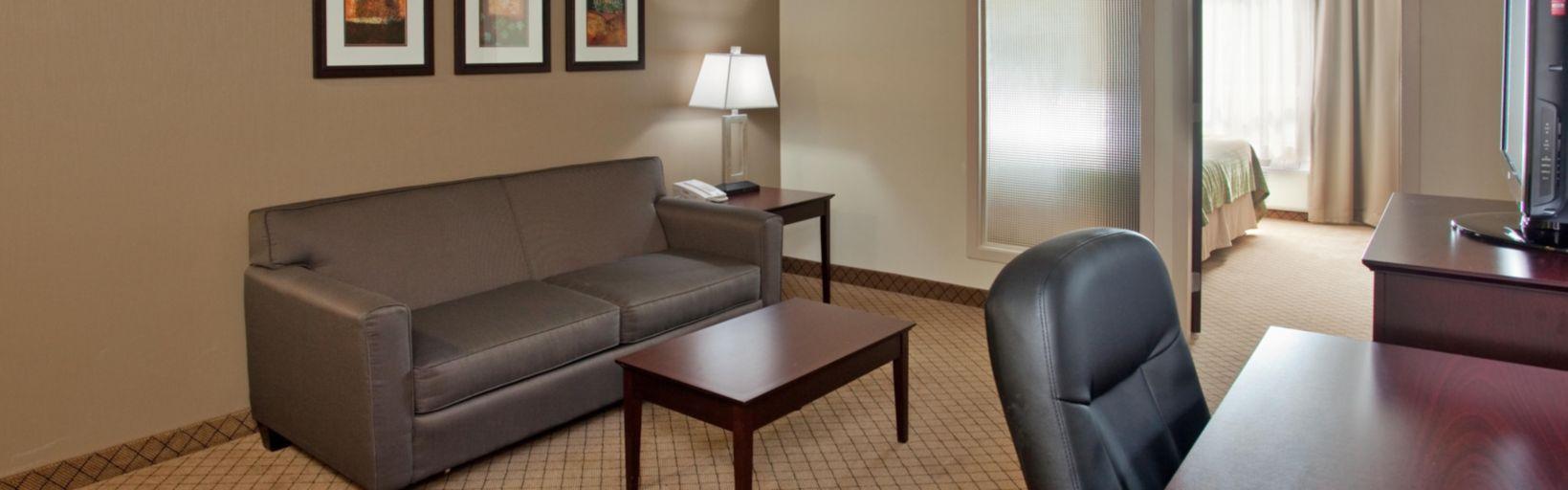 Hotel And Suites-kamloops By Ihg 3*