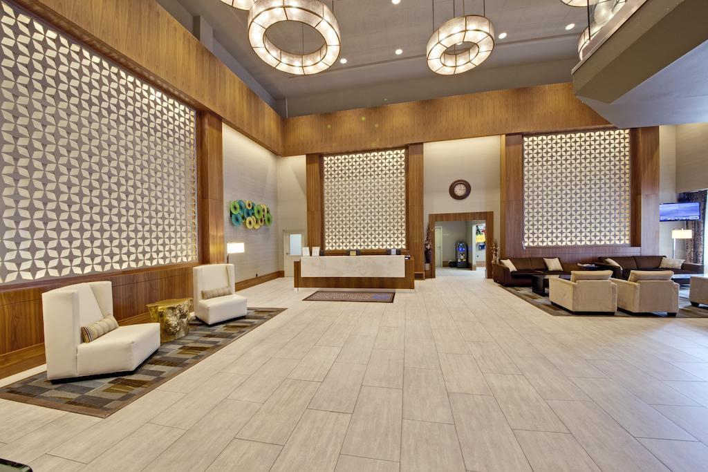 Hotel Coast & Conference Centre