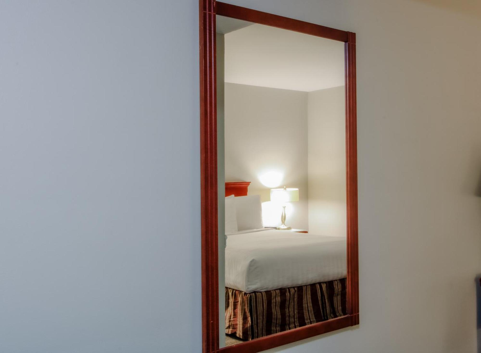 Hotel Scott's & 4*