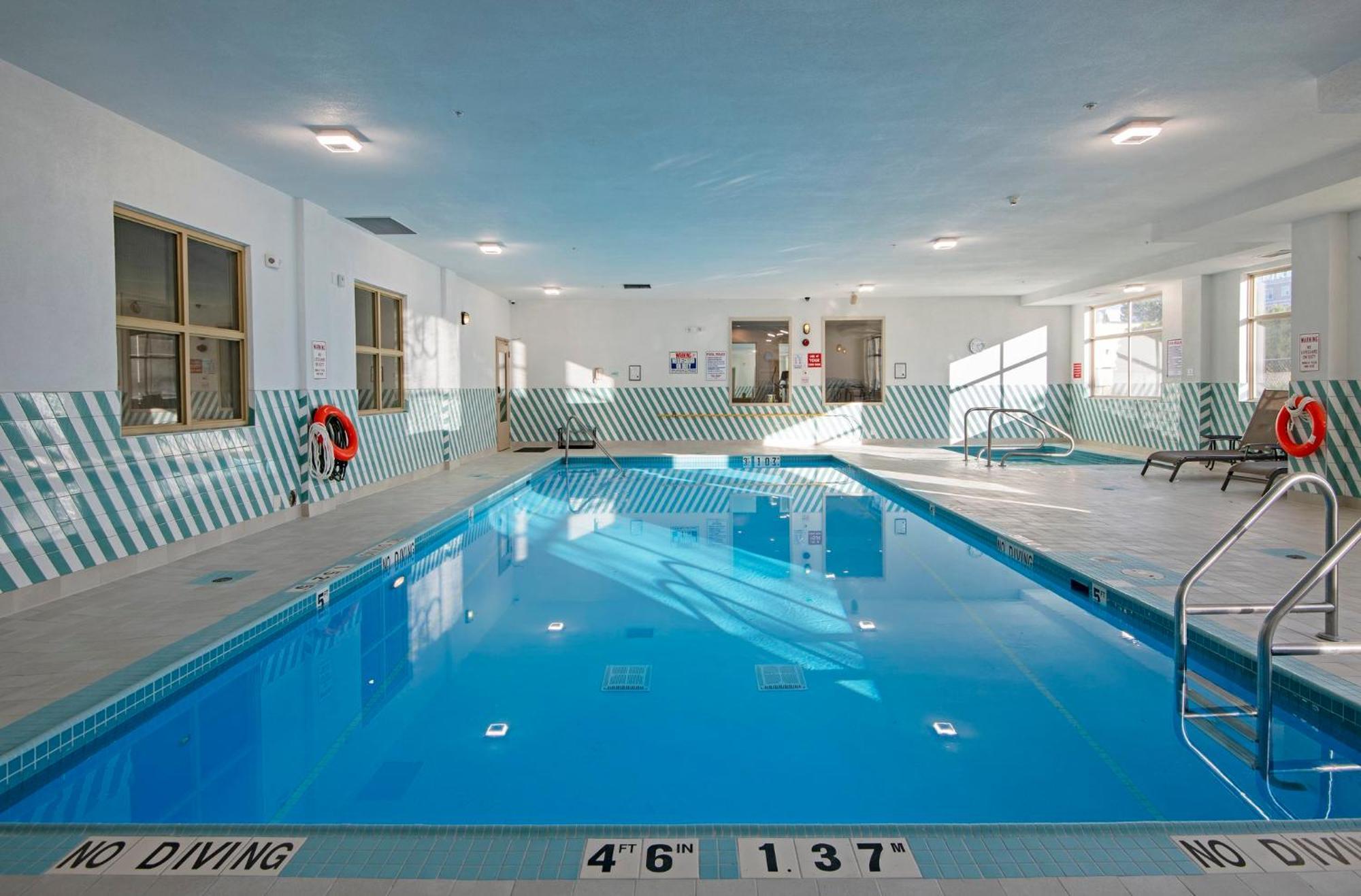 And Suites-kamloops By Ihg Kamloops