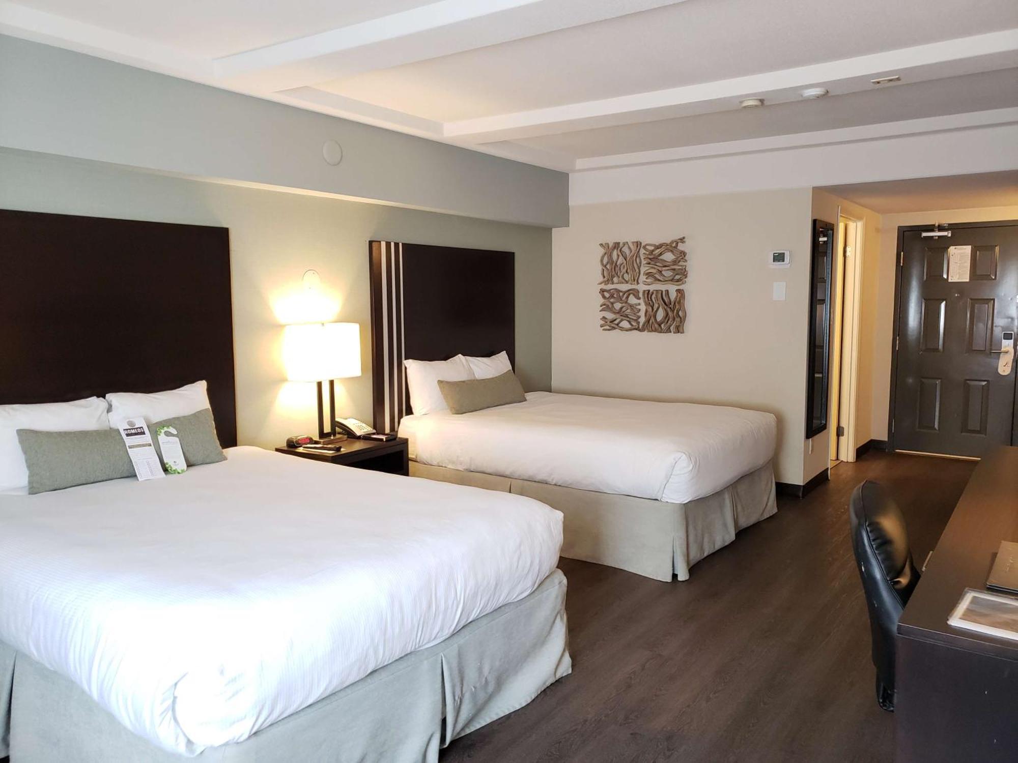 Coast & Conference Centre Hotel 4*