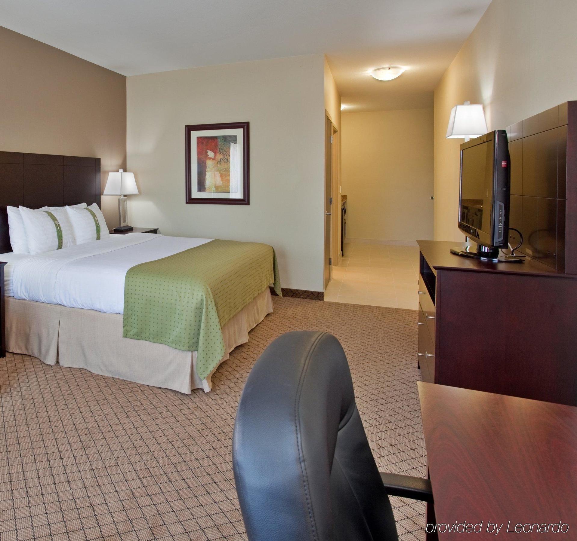 And Suites-kamloops By Ihg Kamloops