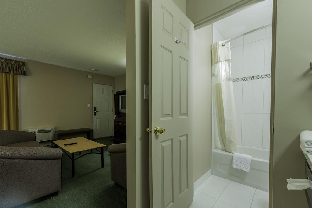 Motel Howard Johnson By Wyndham Downtown