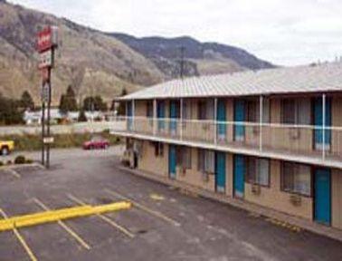 Super 8 By Wyndham East Motel Kamloops