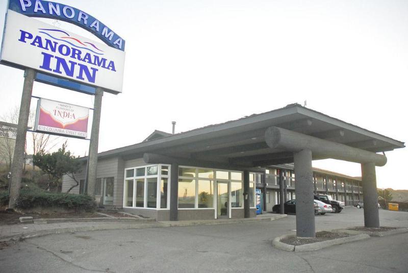 Howard Johnson By Wyndham Downtown