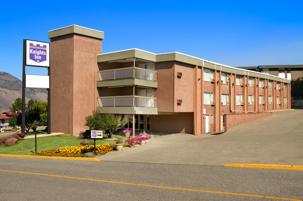 Knights Hotel 3*