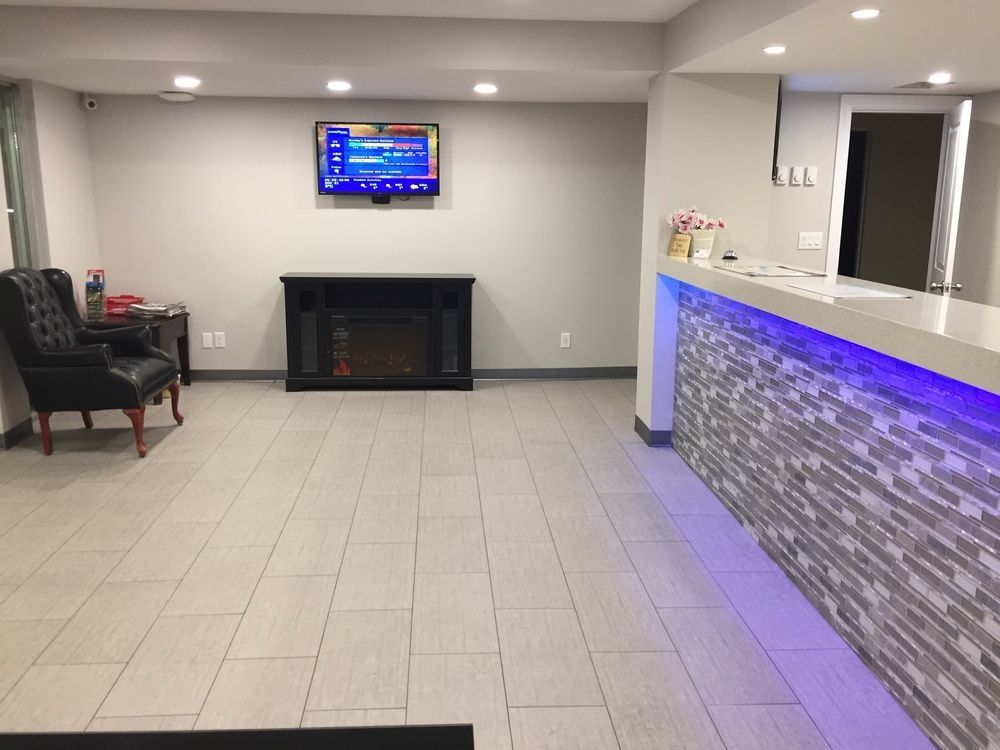 Knights 3* Kamloops