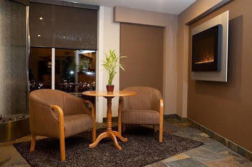 Hotel Maverick Motor And Waterslide Kamloops