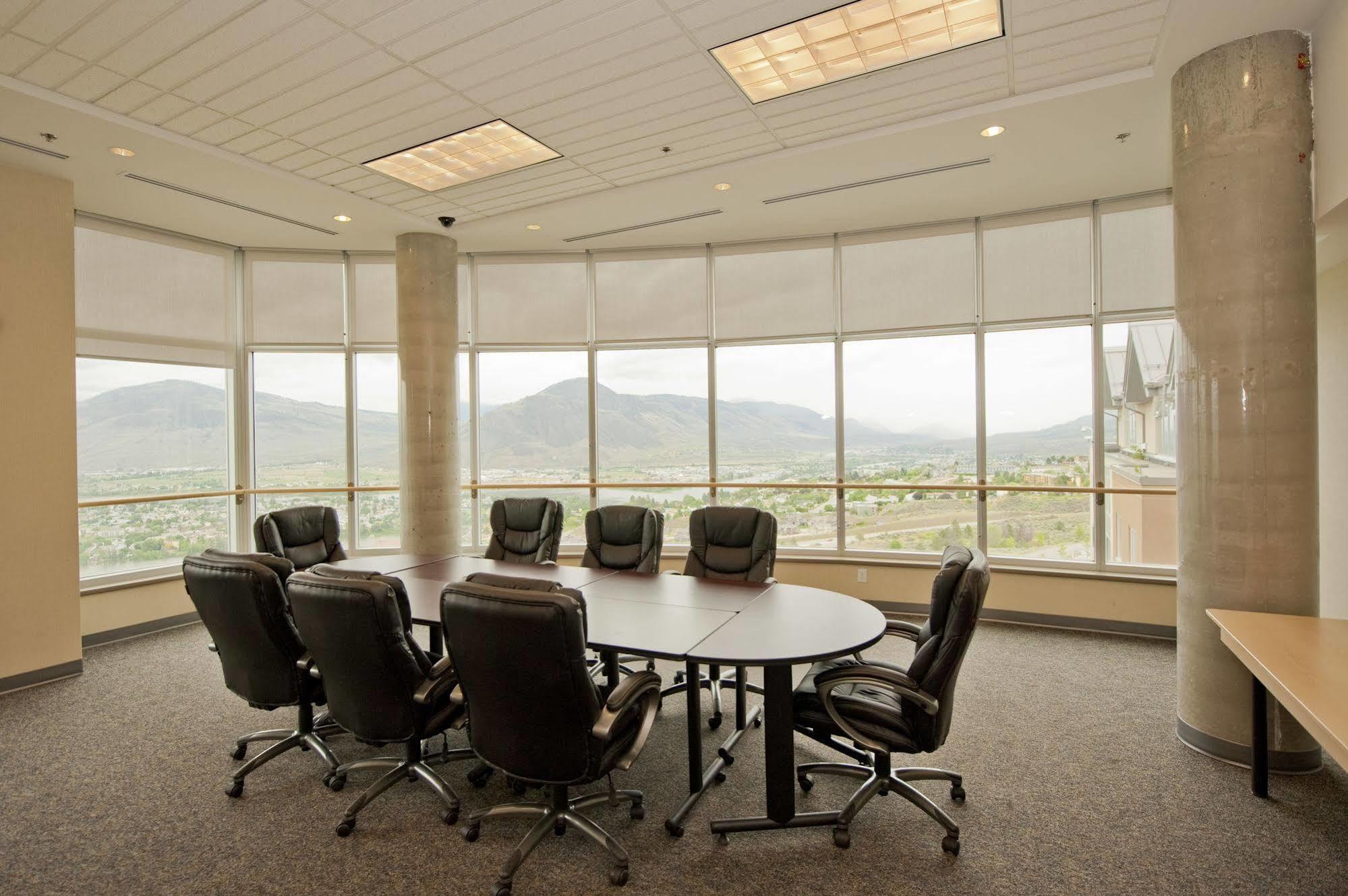 Hotel & Conference Centre - Kamloops