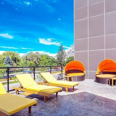 Sandman Signature Hotel