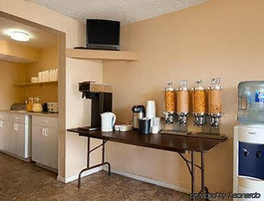 Knights 3* Kamloops